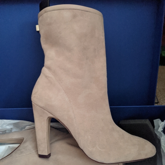 Stuart Weitzman nude pink suede booties boots - Picture 2 of 6